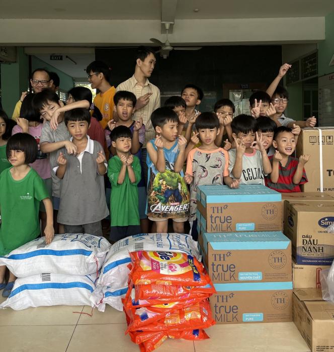 CSR vietnam fundraising orphanage (1)