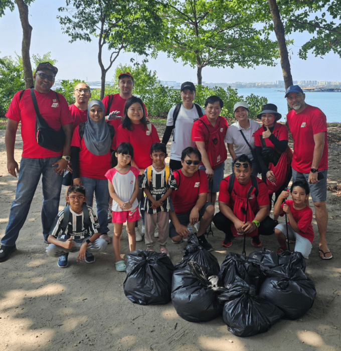 ENVIRONMENT singapore beach cleanup